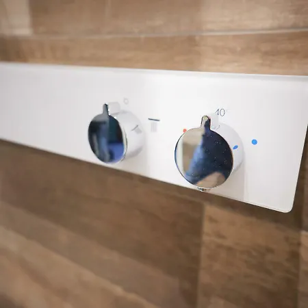 Uebernachtenindresden Апартаменты