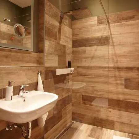 Uebernachtenindresden Apartman Drezda